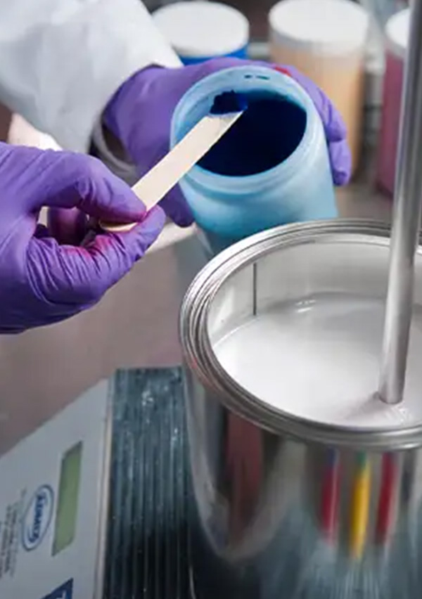 اختراع محصولاتی که مشابه خارجی ندارند